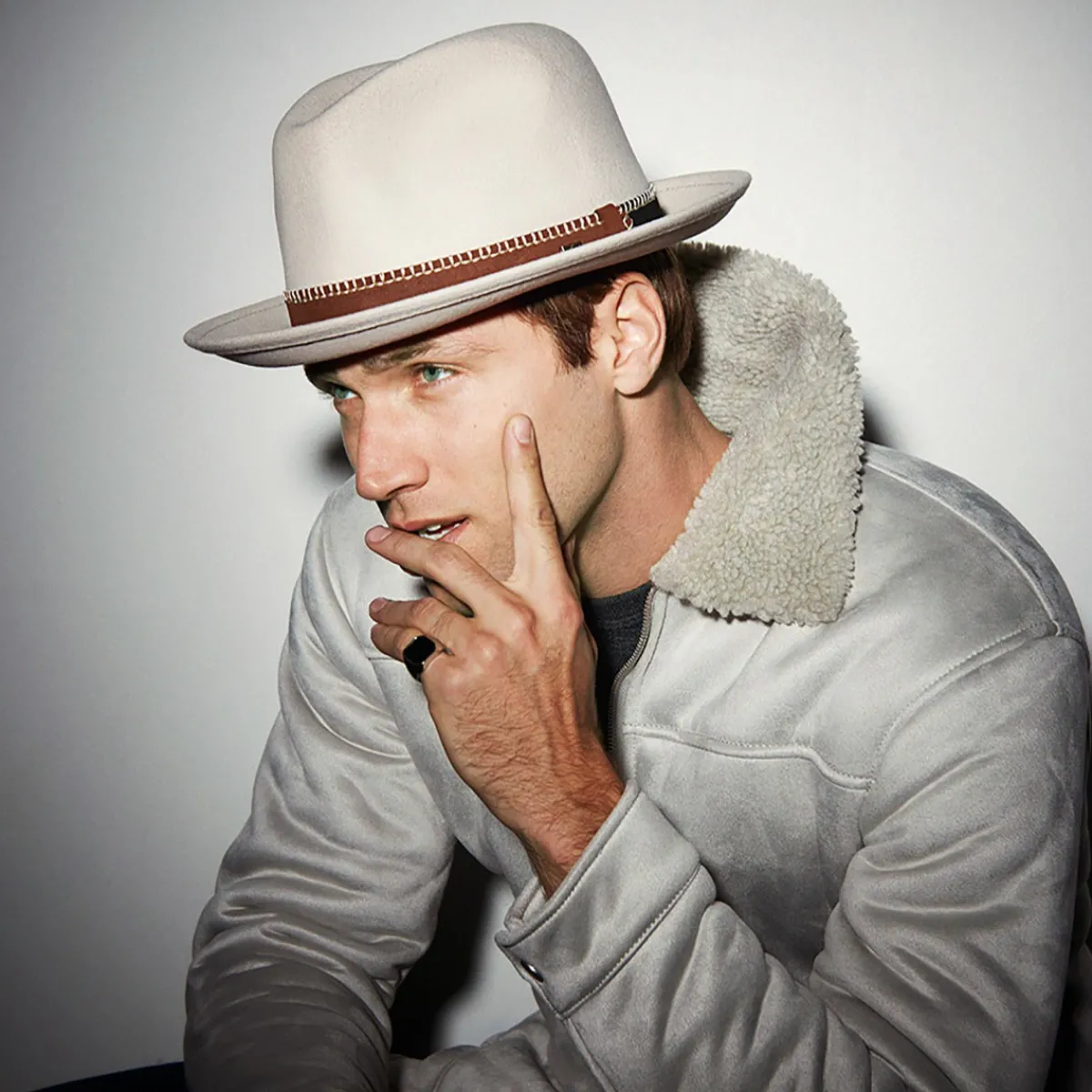 Cheap Acker Medium Brim