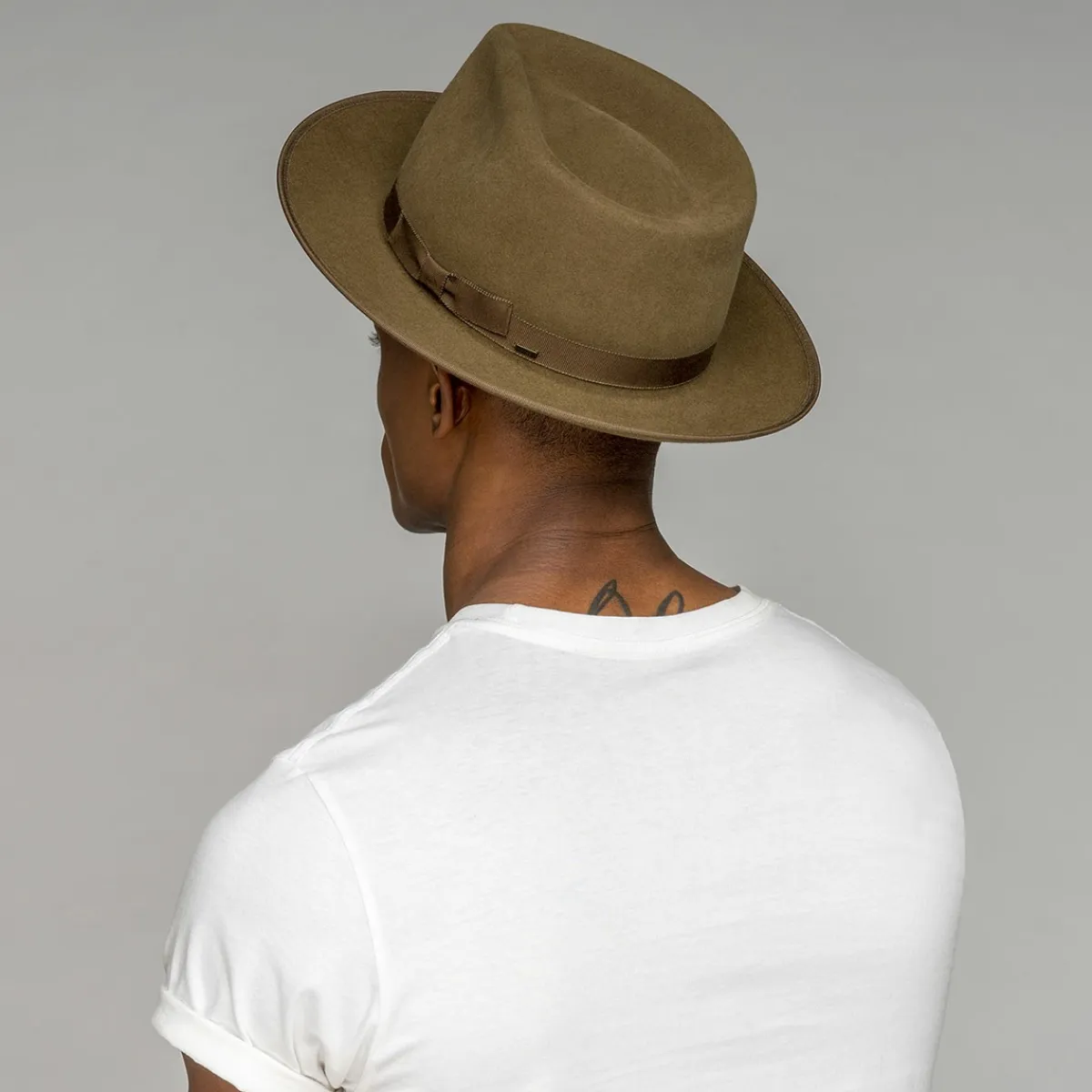 Sale Cavalier Medium Brim