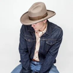 Discount Clayton Riding & Roping
