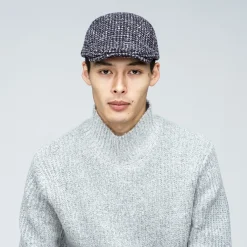 Hot Harwood Ivy & Flat Caps